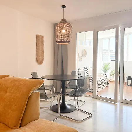 Apartment Relaxing Getaway! *